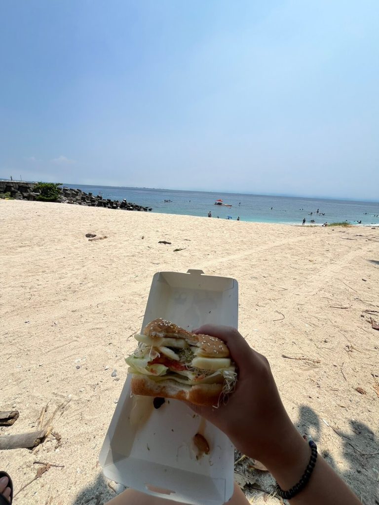 小琉球邊看海邊吃早餐